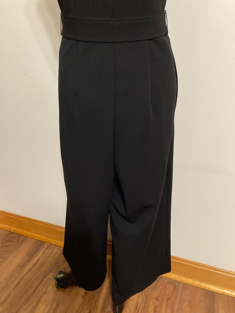 Sleeveless Black V-Neck Jumpsuit with Waist Tie. Item# SS1pcp4 - Picture 8 of 8